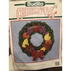 Bucilla Christmas Fruit Wreath Pre-cut Platic Canvas Kit New & Sealed!